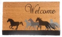 QRRI - Welcome With Horses Running Entrance Mat