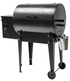 Traeger Tailgater 20 Pellet Grill - Black